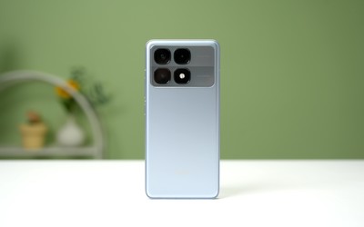 Redmi K70 至尊版：天玑9300+加持 新一代“性能魔王”